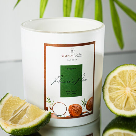 Prince's Pear Bergamot Candle 02